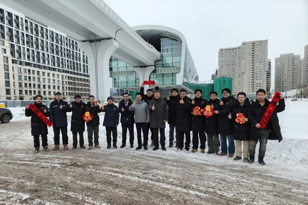 6390762824278843573841209